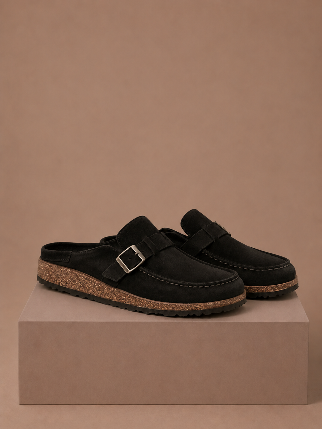 Kvindernes Suede Mule Clogs – Spænde Detalje Slip-On | Areleon