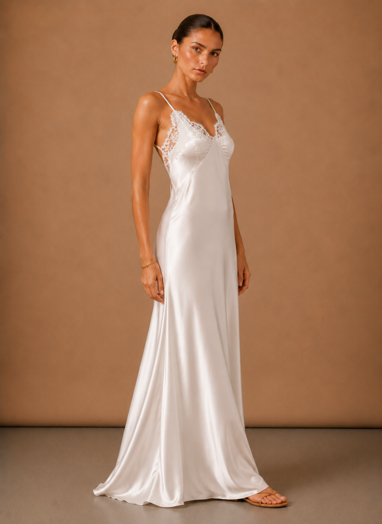 Kvinders Satin Blonde Maxi Kjole – Elegant Aften Begivenhed | Areleon