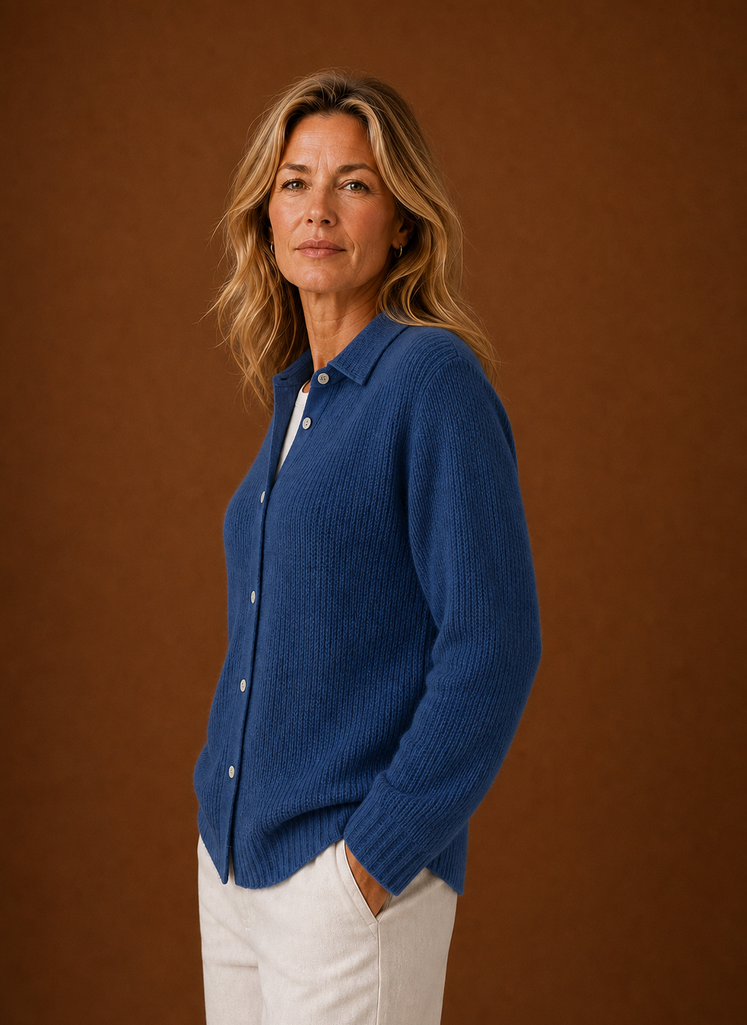 Kvinders Strikket Cardigan - Knappet Sweater | Areleon