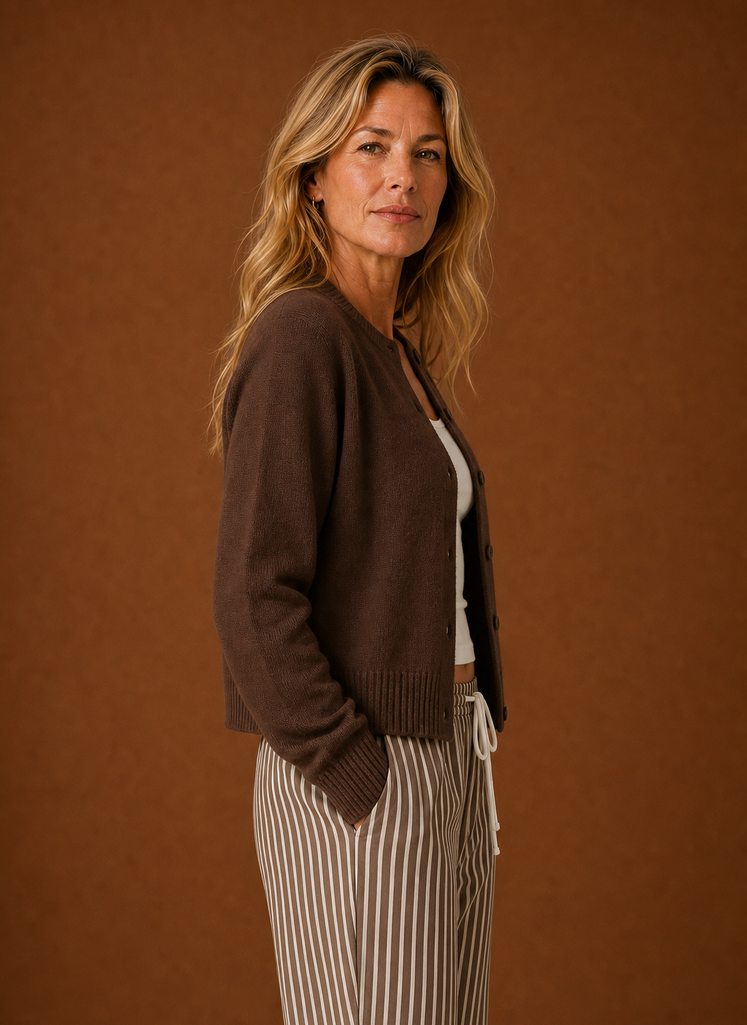 Dame Strikket Cardigan - Knappet Crew Neck Sweater | Areleon