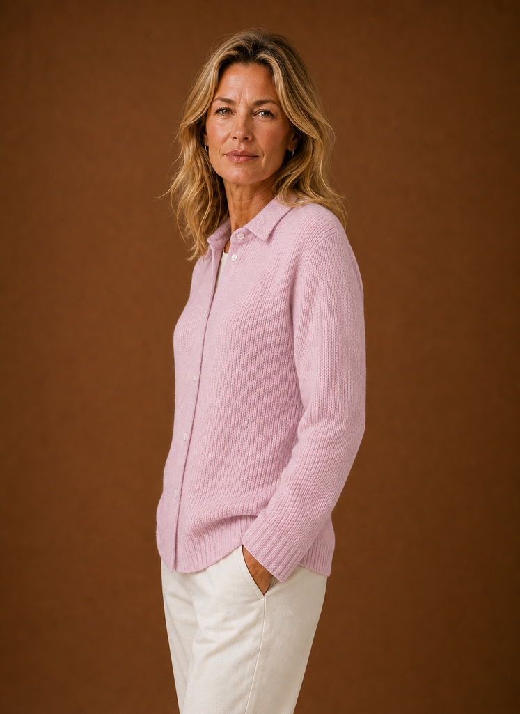 Kvinders Strikket Cardigan - Knappet Sweater | Areleon