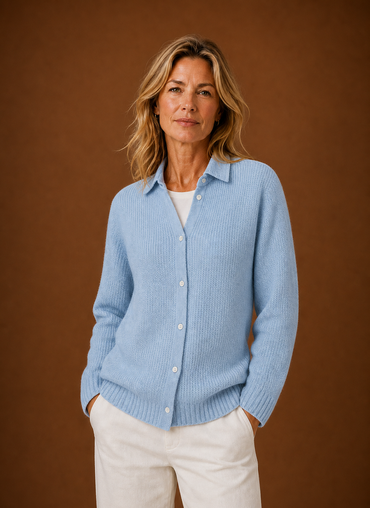 Kvinders Strikket Cardigan - Knappet Sweater | Areleon