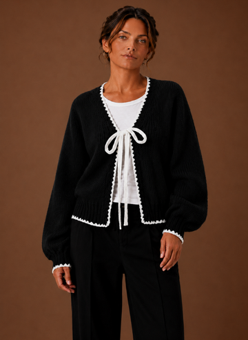 Scalloped Trim Cardigan til kvinder - Sløjfe Front | Areleon