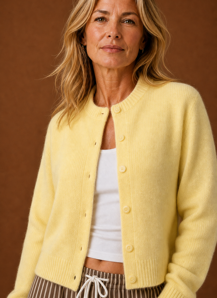 Dame Strikket Cardigan - Knappet Crew Neck Sweater | Areleon